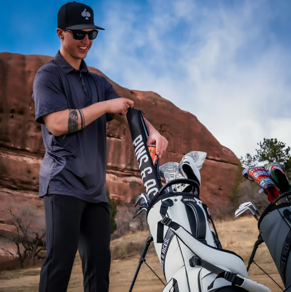 ⛳️Drikkehylster til golfbag