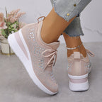 🔥Sista dagen-kampanj 50 % RABATT – Casual dammode, andningsbara korrigering sneakers med strassdekoration