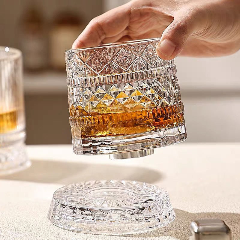 🥛💎Nyttårssalg 50% RABATT✨🔥360° roterende whiskyglass
