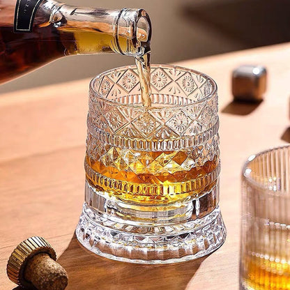 🥛💎Nyttårssalg 50% RABATT✨🔥360° roterende whiskyglass
