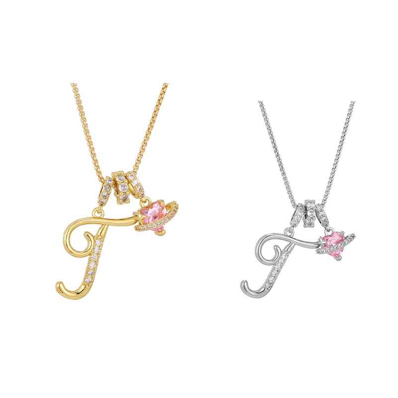 🔥🎁Nyhet 50 % RABATT🔥Halsband med initialbokstav och rosa hjärtcharm