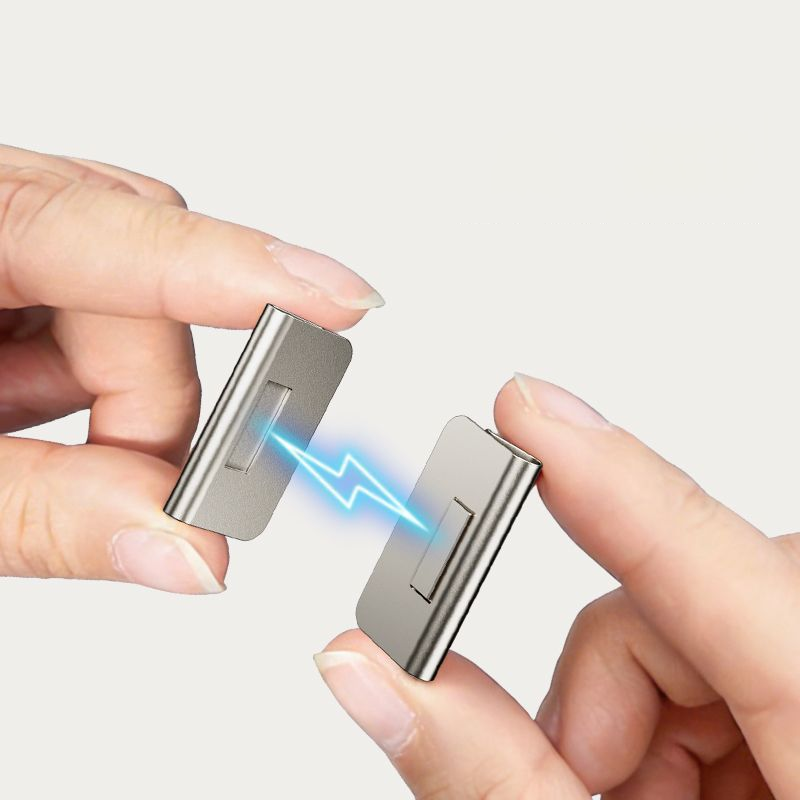 Magnetiske gardinspenner for mørklegging