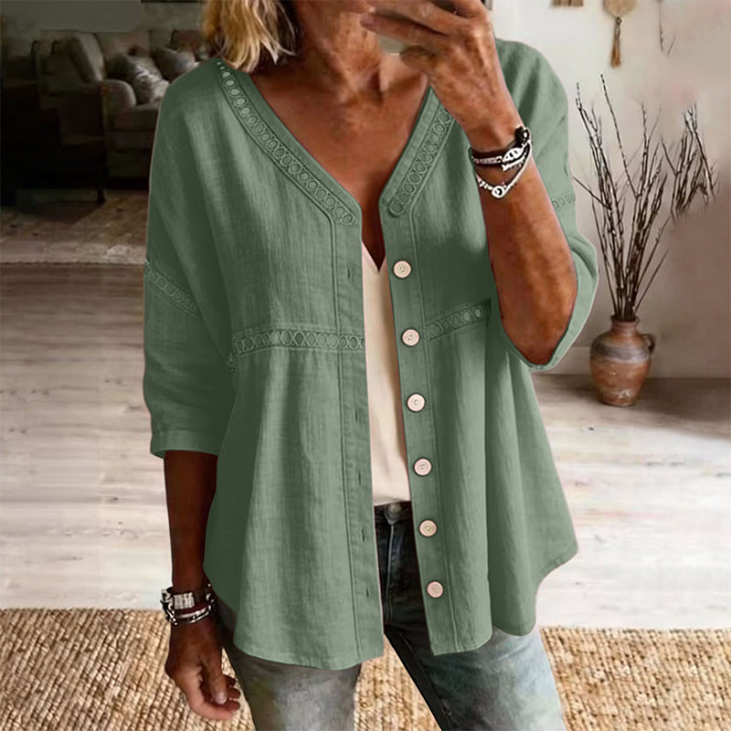 👕🌸 V-hals blondebluse med knapper