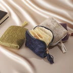 ⏰ Mini Travel Jewellery Bag with Zip – Compact, Portable & Perfect for Rings, Earrings & Necklaces ✨